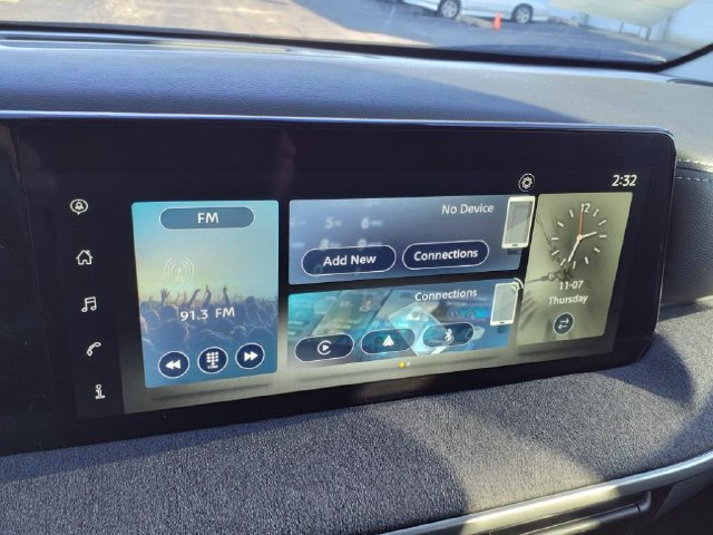 Used 2025 Nissan Kicks SV w/ Illumination Package FWD image 22