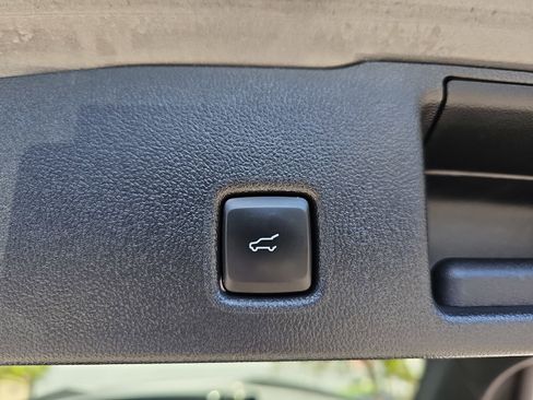 Used 2024 Ford Escape ST-Line AWD/4WD image 13