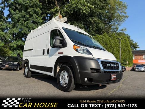 Used 2021 RAM ProMaster 2500 w/ Premium Appearance Group FWD image 10