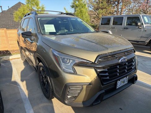 Used 2023 Subaru Ascent Onyx Edition Limited image 2