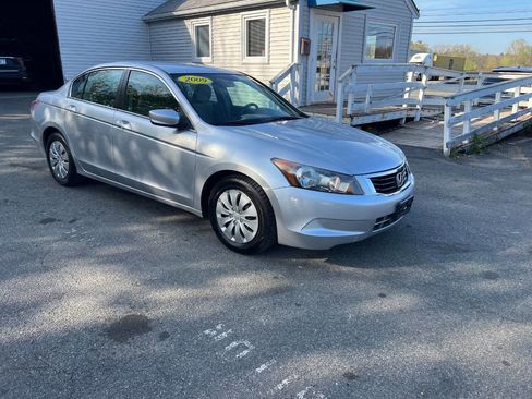 Used 2009 Honda Accord LX image 29