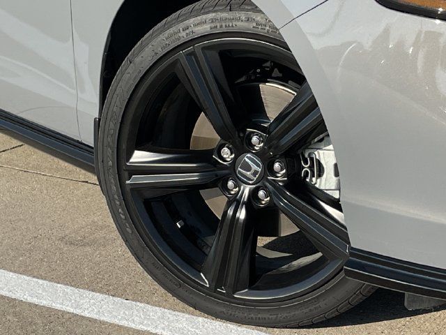Used 2025 Honda Accord Sport image 10