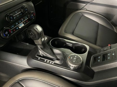 New 2026 Ford Bronco Outer Banks image 19