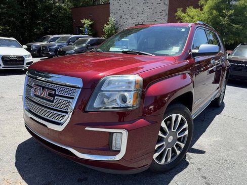 Used 2016 GMC Terrain Denali FWD image 1