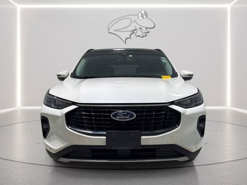 Used 2023 Ford Escape SE w/ PHEV Premium Package FWD image 11