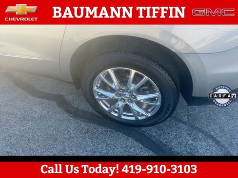 Used 2024 Buick Enclave Essence w/ Experience Buick Package AWD/4WD image 29