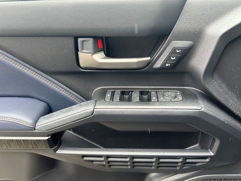 New 2026 Toyota 4Runner 4WD image 13