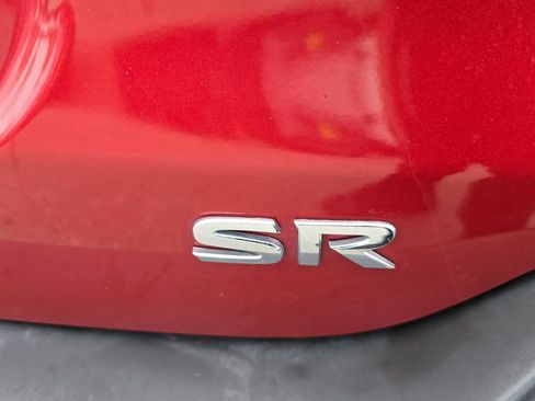 Used 2020 Nissan Kicks SR w/ SR Premium Package FWD image 22