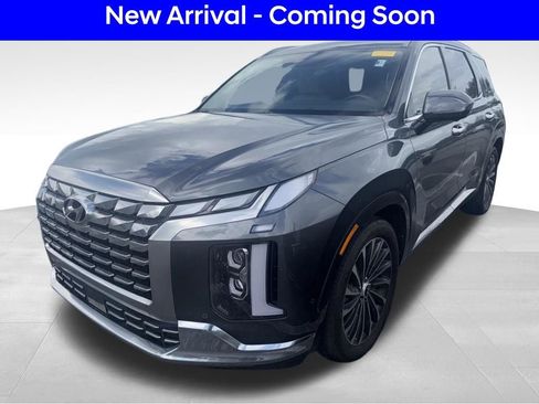Used 2023 Hyundai Palisade Calligraphy w/ Cargo Package AWD/4WD image 2