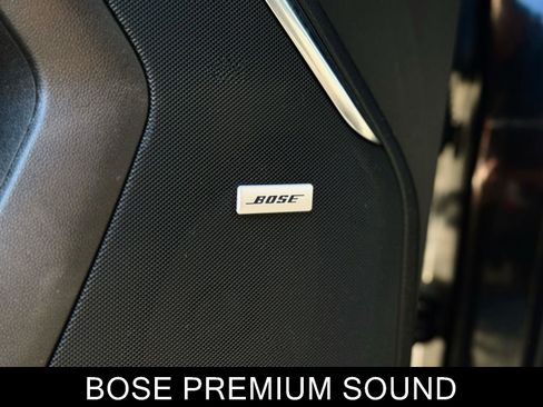 Used 2021 GMC Yukon XL Denali image 11