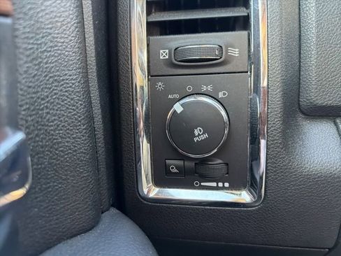 Used 2016 RAM 1500 Laramie w/ Convenience Group image 22