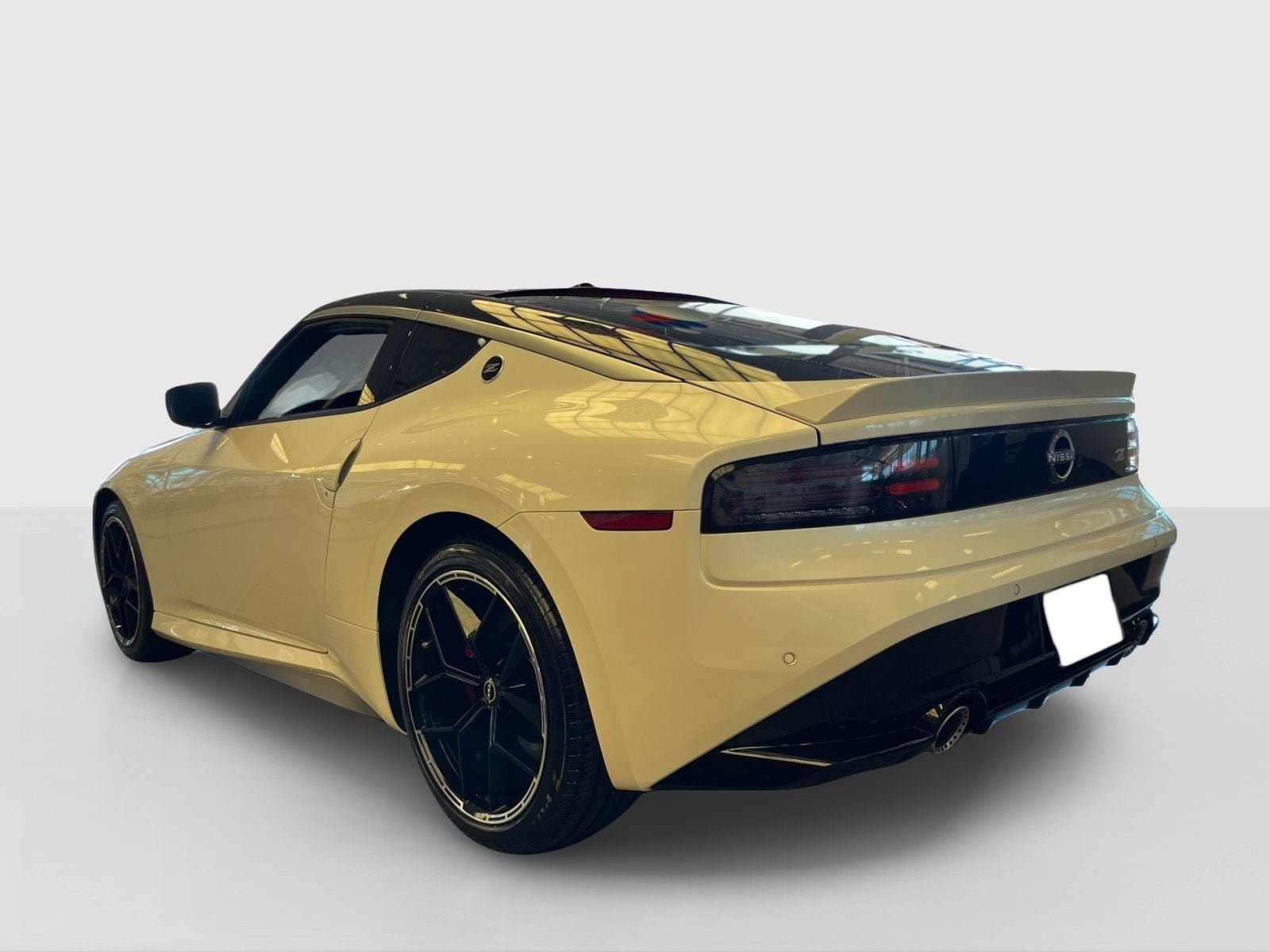 New 2027 Nissan Z Performance RWD image 2