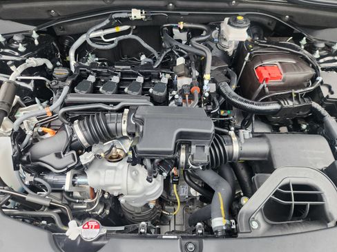 Certified 2025 Acura ADX A-Spec AWD/4WD image 18
