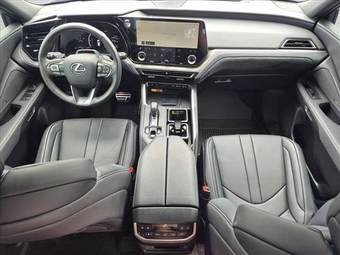 Certified 2025 Lexus TX 500h AWD w/ Technology Package image 18