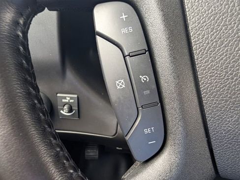 Used 2020 Chevrolet Express 2500 LS w/ Driver Convenience Package image 19