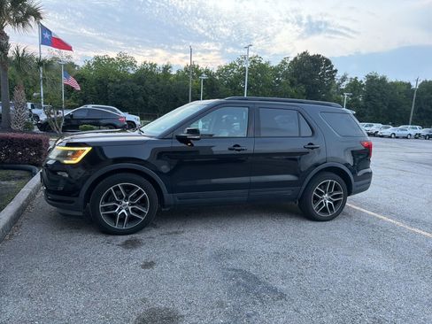 Used 2018 Ford Explorer Sport AWD/4WD image 1