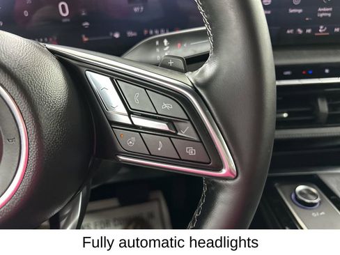 Used 2025 Buick Enclave Preferred image 37