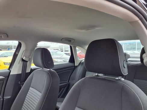 Used 2025 Volkswagen Jetta S image 17