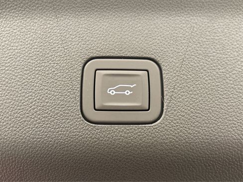 New 2025 Cadillac Escalade Sport w/ Touring Package image 12