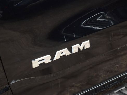 Used 2021 RAM 1500 Big Horn AWD/4WD image 15