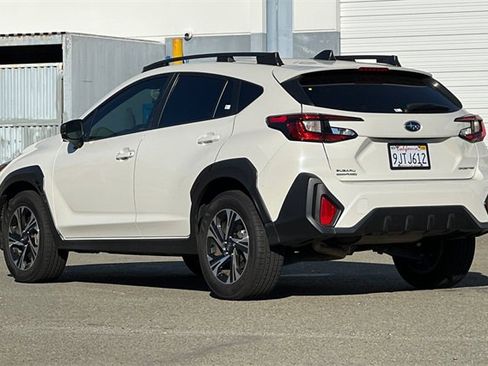 Used 2024 Subaru Crosstrek 2.0i Premium image 6