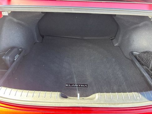 Certified 2024 Hyundai Elantra SEL FWD image 15