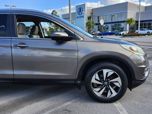 Used 2016 Honda CR-V Touring image 2