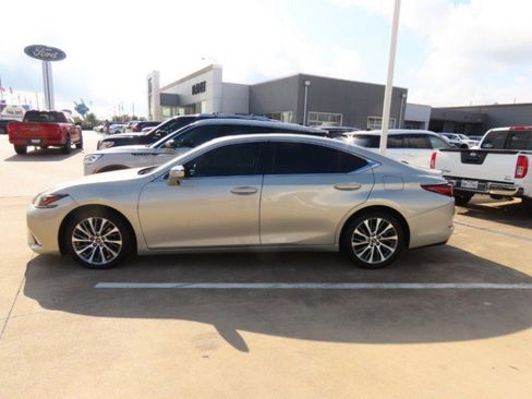 Used 2019 Lexus ES 350 image 6