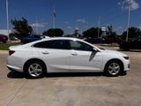Used 2024 Chevrolet Malibu LT image 3
