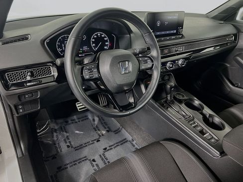 Used 2024 Honda Civic Sport image 9