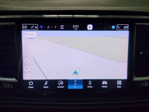 Used 2023 Chrysler Pacifica Limited FWD image 17