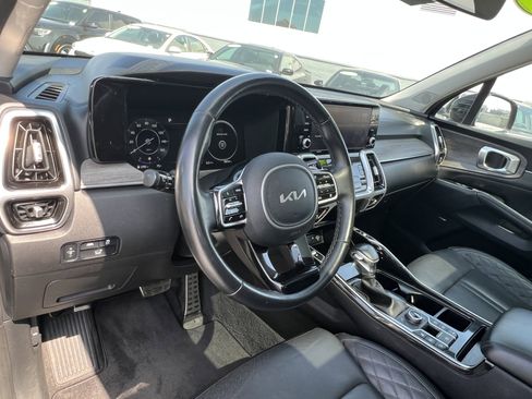 Used 2022 Kia Sorento SX Prestige image 26