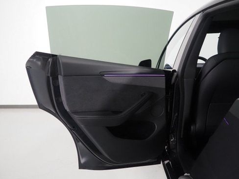Used 2026 Tesla Model Y Long Range RWD image 67