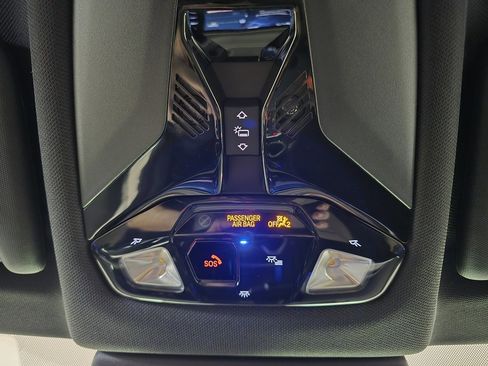 Used 2025 BMW X2 xDrive28i image 34