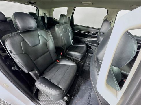 Certified 2023 Kia Telluride S image 29