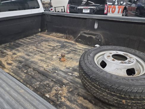 Used 2008 Ford F350 XLT image 8