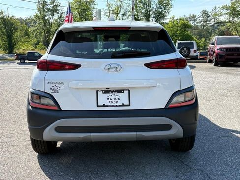 Used 2022 Hyundai Kona SE FWD image 5