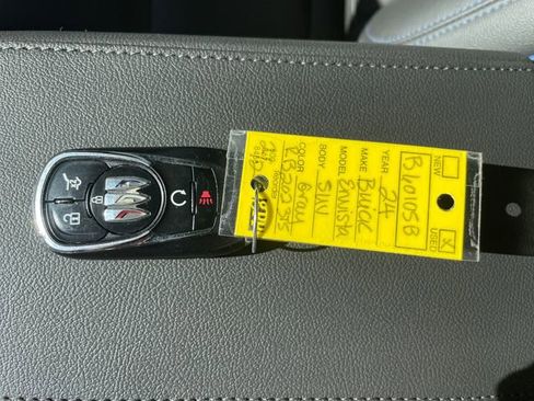 Used 2024 Buick Envista Sport Touring w/ Convenience I Package FWD image 24