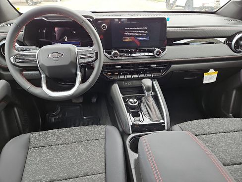 New 2025 Chevrolet Colorado Z71 image 12