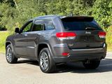 Used 2018 Jeep Grand Cherokee Limited image 2