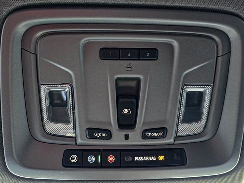 Used 2025 Chevrolet Silverado 1500 LT Trail Boss w/ Convenience Package II image 24