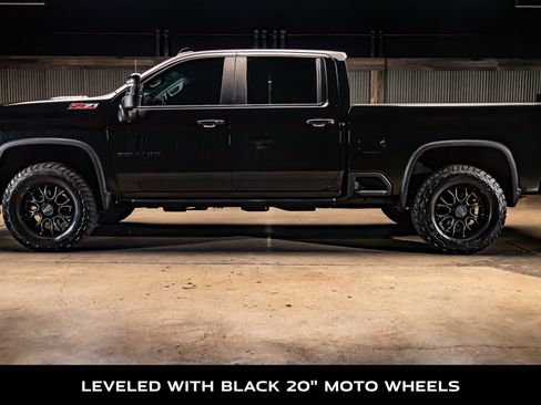 Used 2021 Chevrolet Silverado 2500 LTZ w/ LTZ Plus Package AWD/4WD image 5