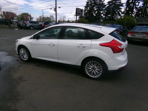 Used 2012 Ford Focus SEL image 6