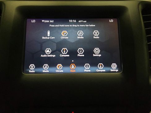 Used 2020 Jeep Cherokee Latitude Plus FWD image 25