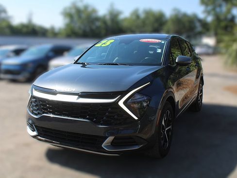 Used 2023 Kia Sportage EX FWD image 15