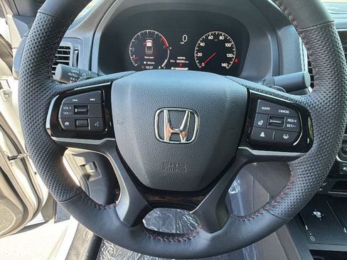 New 2026 Honda Ridgeline Black Edition image 18