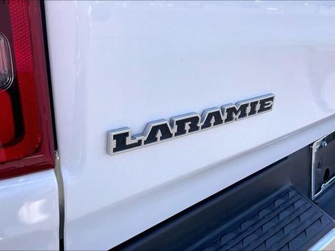 Used 2023 RAM 1500 Laramie AWD/4WD image 34