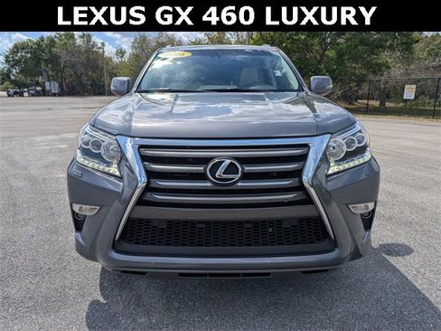 Used 2016 Lexus GX 460 Luxury w/ Preferred Accessory Package image 8