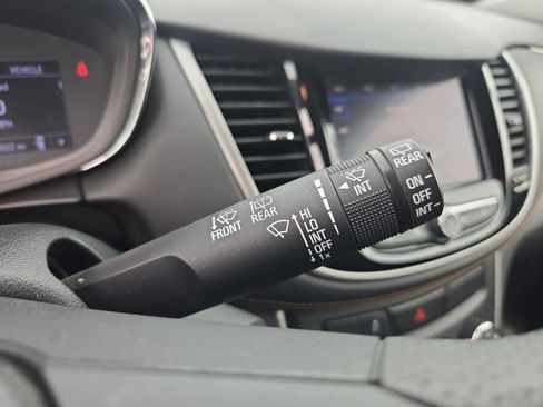 Used 2020 Chevrolet Trax LS image 23