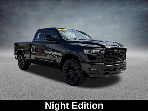 Certified 2025 RAM 1500 Big Horn AWD/4WD image 4